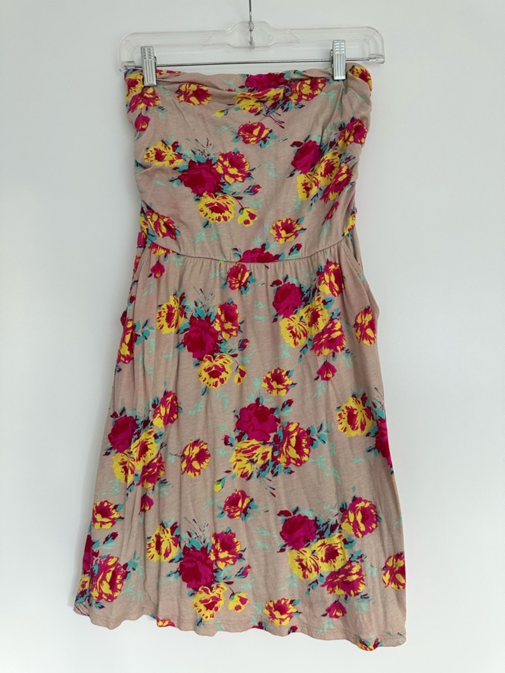 Splendid - Strapless Floral Sundress - Beige with Fuchsia & Yellow Flowers
